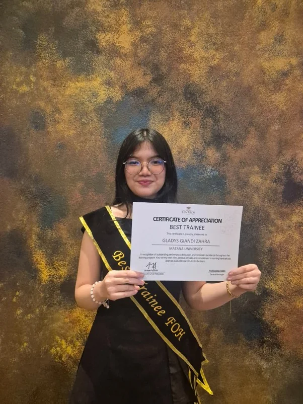 Kalahkan 48 Trainee dari Berbagai Kampus, Mahasiswi Universitas Matana Raih Best Trainee di Hotel Tentrem Jakarta