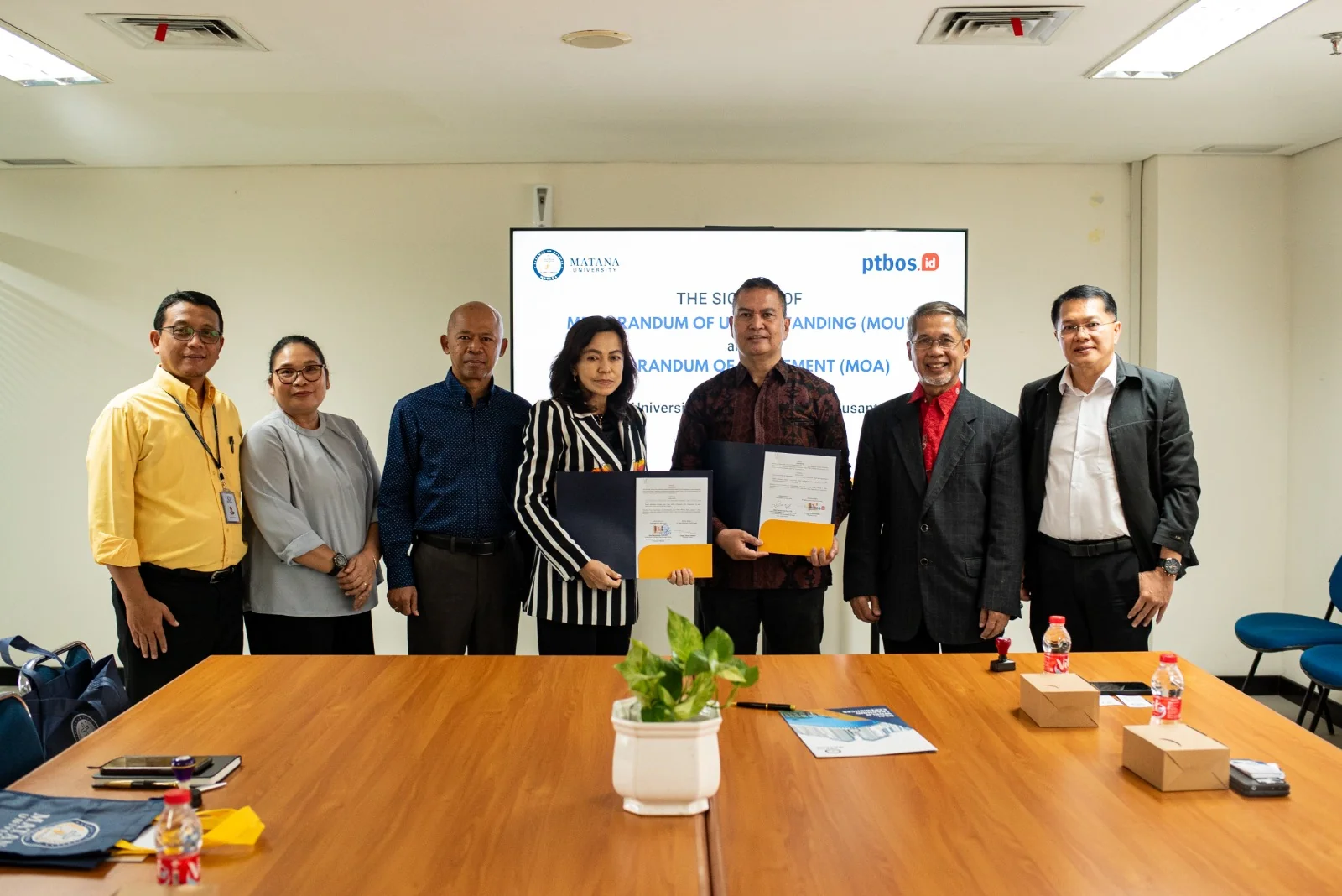 Universitas Matana Jalin Kerja Sama Strategis dengan PT BOS Inovasi Nusantara melalui Penandatanganan MoU dan MoA